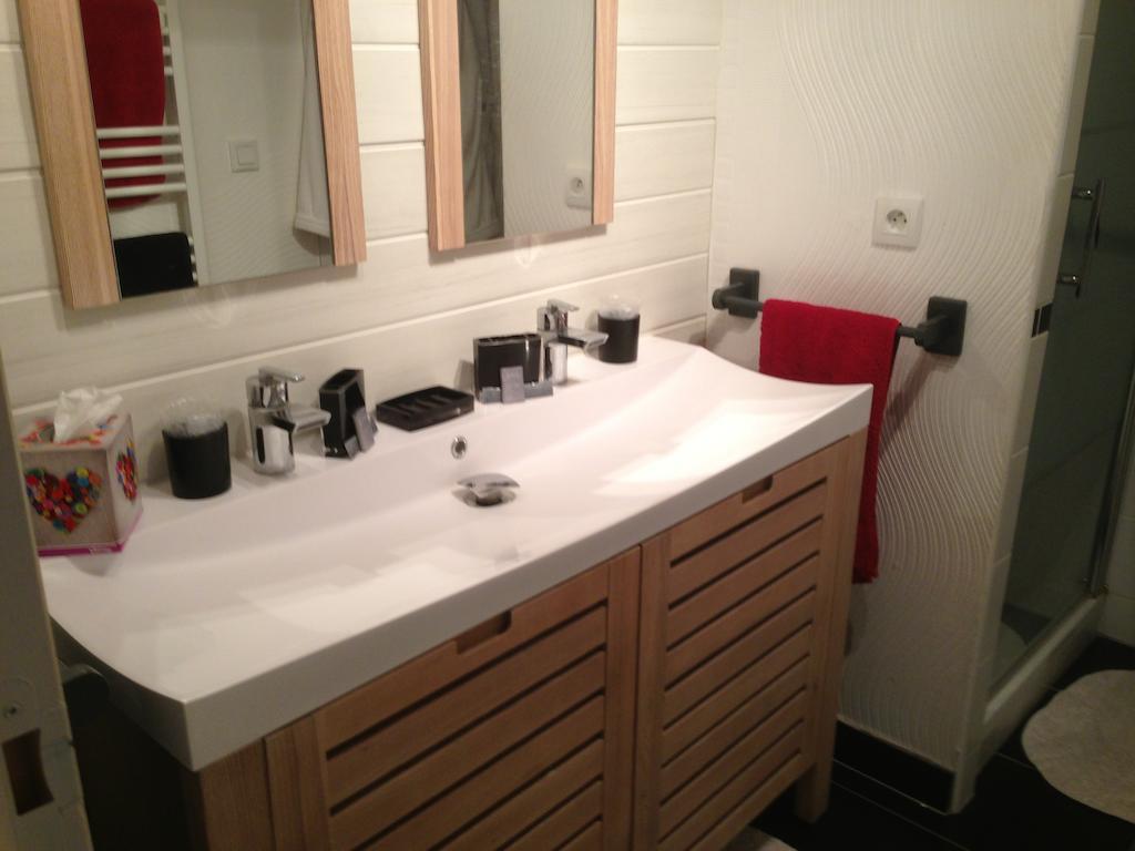 Le Lavoir Bed & Breakfast Chateauroux Bilik gambar